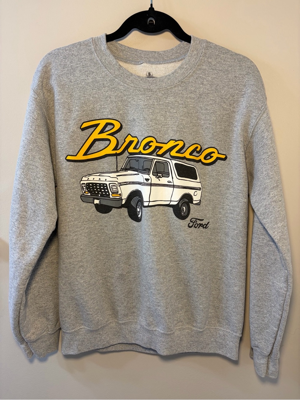 Ford Bronco Crewneck Sweatshirt in gray size S, vintage 90s